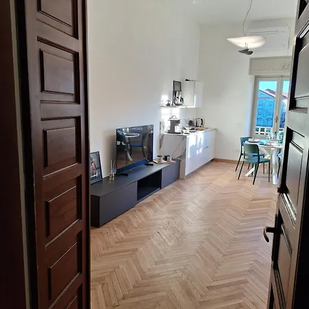 Chic Brand New At Palazzo Giuliani In Verbania Διαμέρισμα Intra