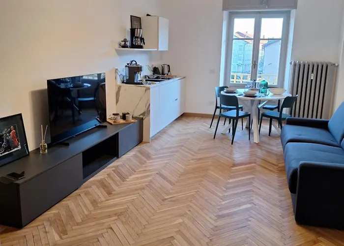 Chic Brand New At Palazzo Giuliani In Verbania * 인트라