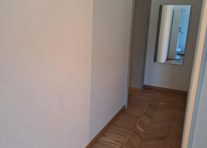 Apartamento Chic Brand New At Palazzo Giuliani In Verbania Intra