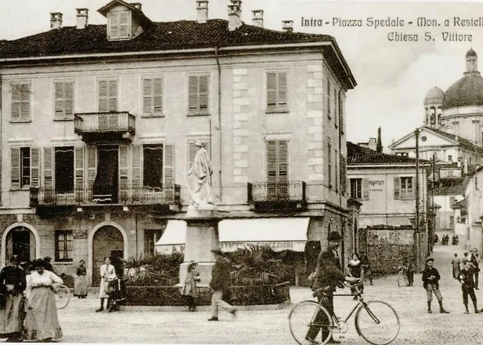 Chic Brand New At Palazzo Giuliani In Verbania 아파트 *