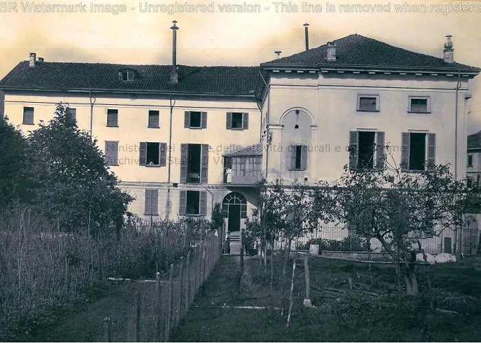 Apartamento Chic Brand New At Palazzo Giuliani In Verbania *